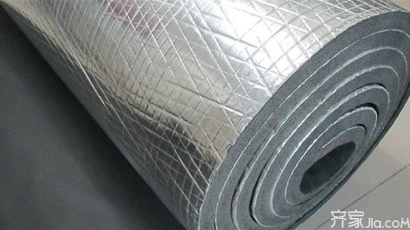 根据GB 18242《建筑防水卷材》标准，自粘防水卷材的厚度应满足以下要求：
