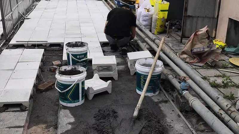 防水卷材冷粘法：施工工艺解析与要点**