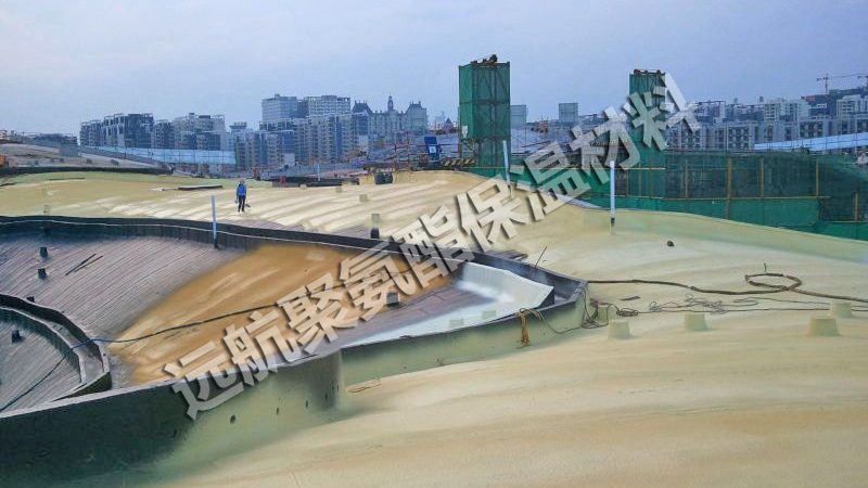 根据相关国家标准，非固化防水涂料的施工厚度应按照以下要求进行：